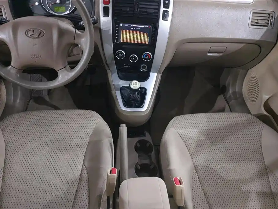 HYUNDAI TUCSON 2013