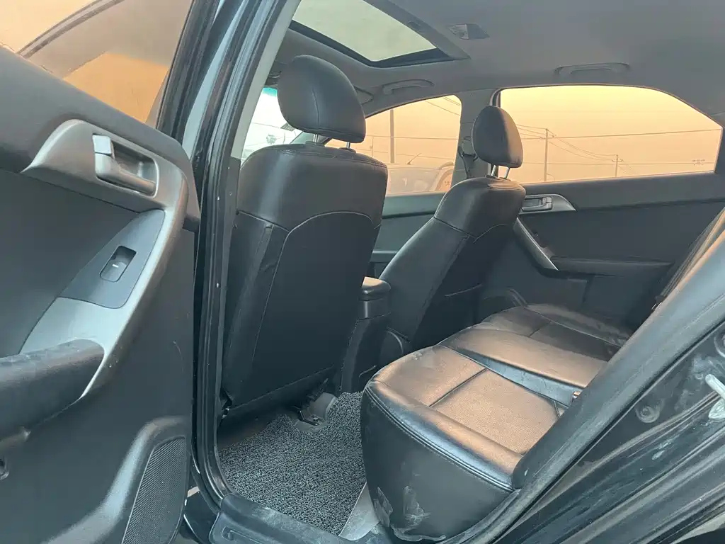 KIA FORTE 2010