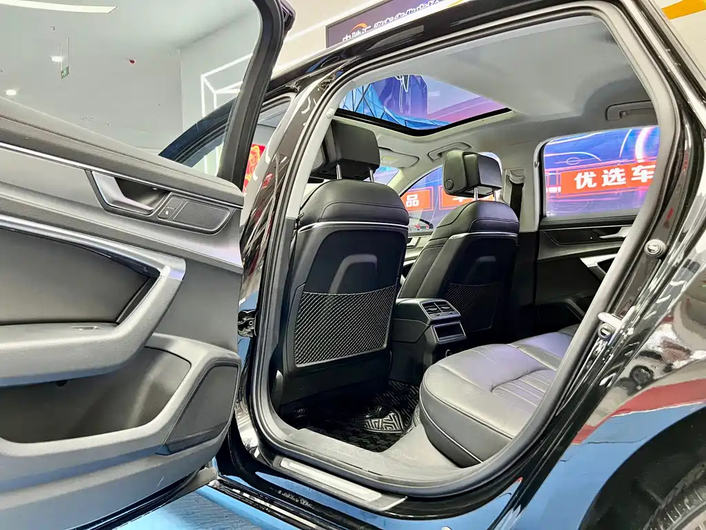 AUDI A6L 2020