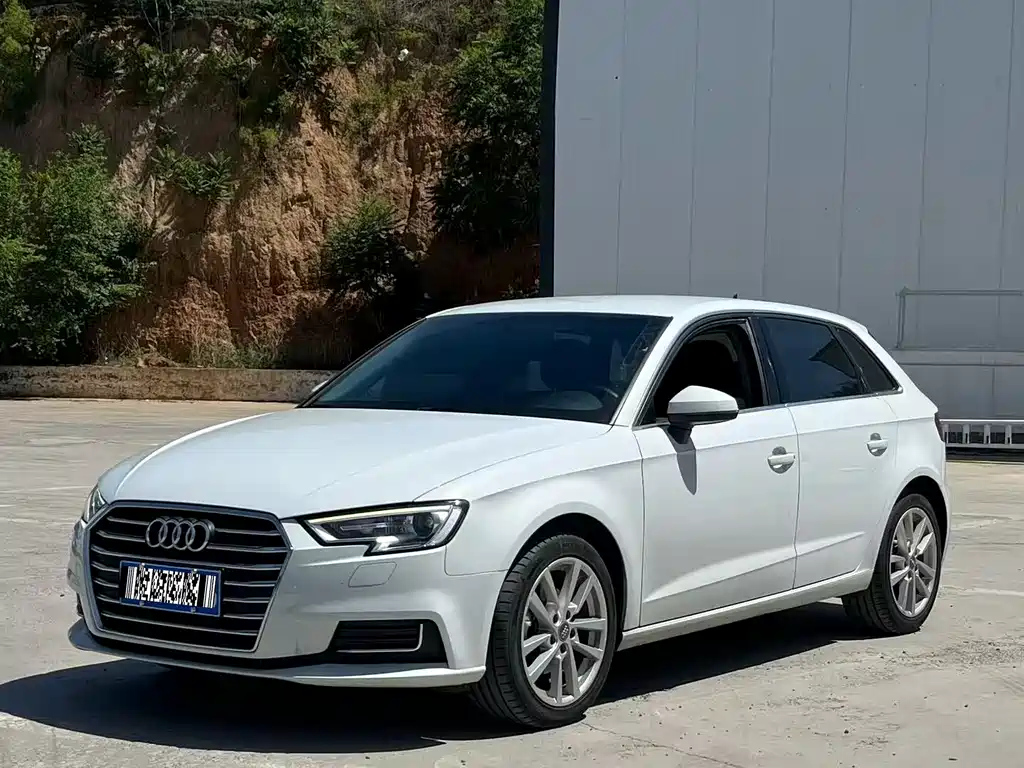 AUDI A3 2019