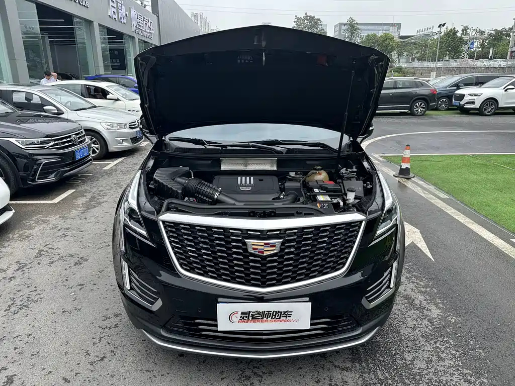 CADILLAC XT5 2021