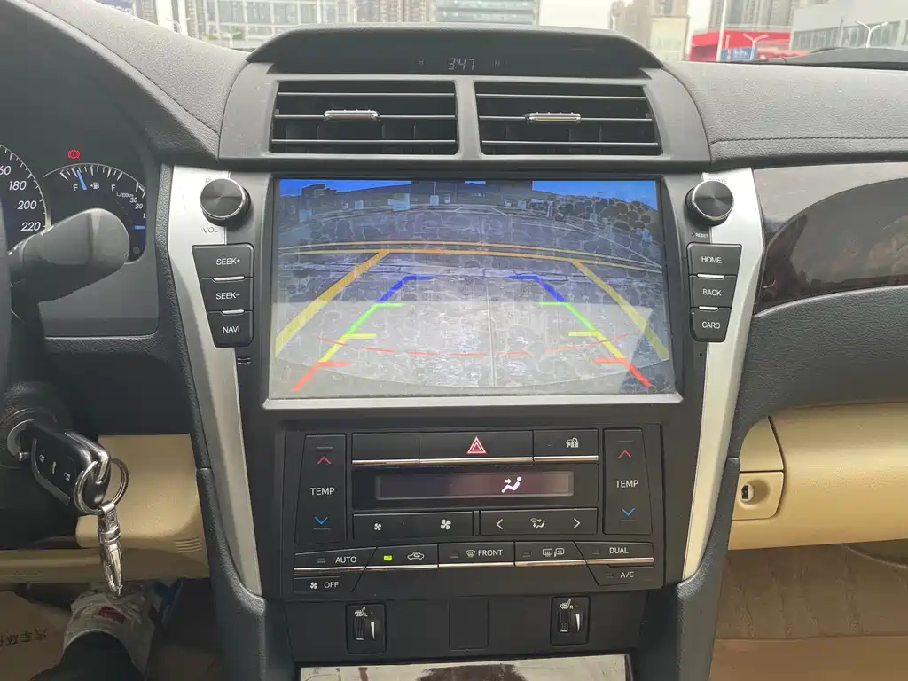 TOYOTA CAMRY 2016