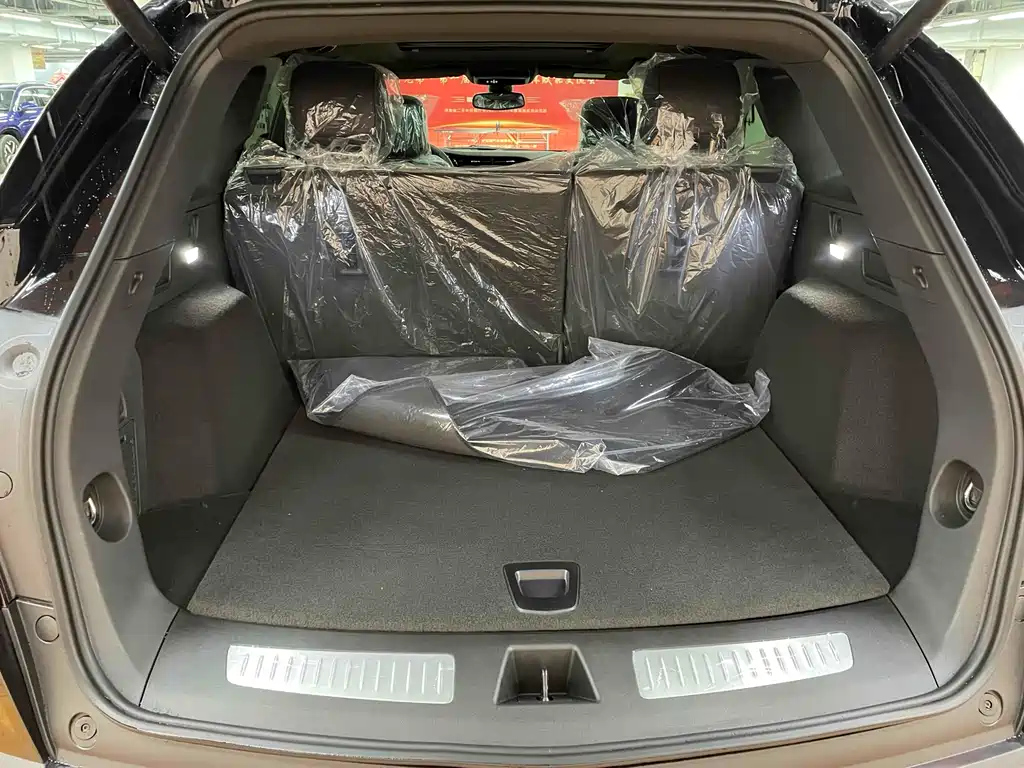 CADILLAC XT5 2024