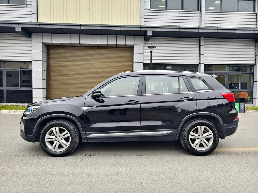 CHANGAN CS75 2015