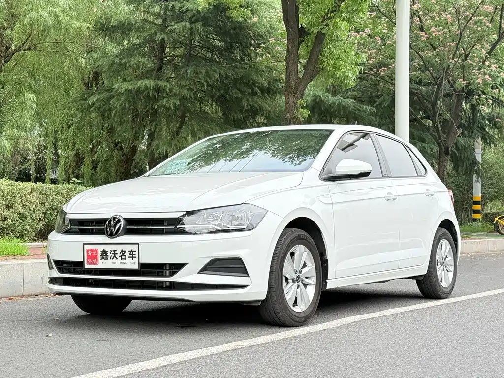 VOLKSWAGEN POLO 2023
