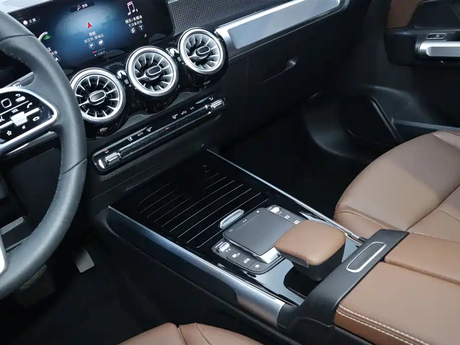 MERCEDES BENZ GLB 2022