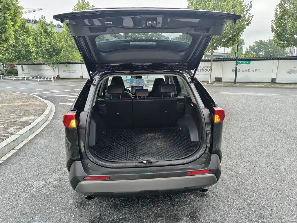 TOYOTA RAV4 RONGFANG 2022
