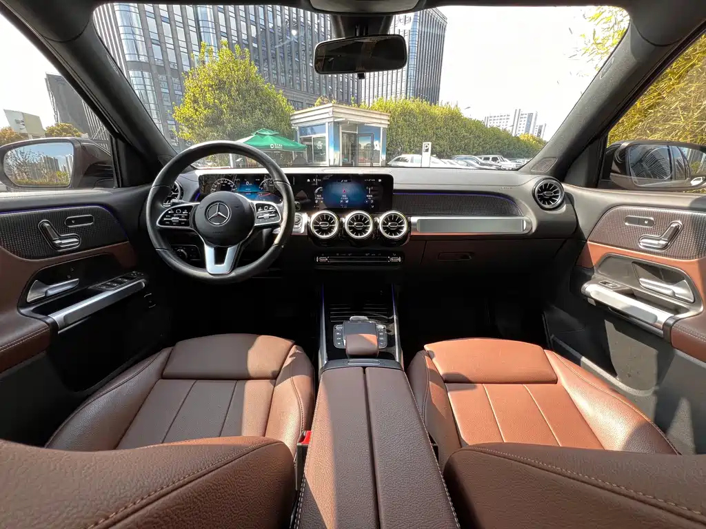 MERCEDES BENZ GLB 2022