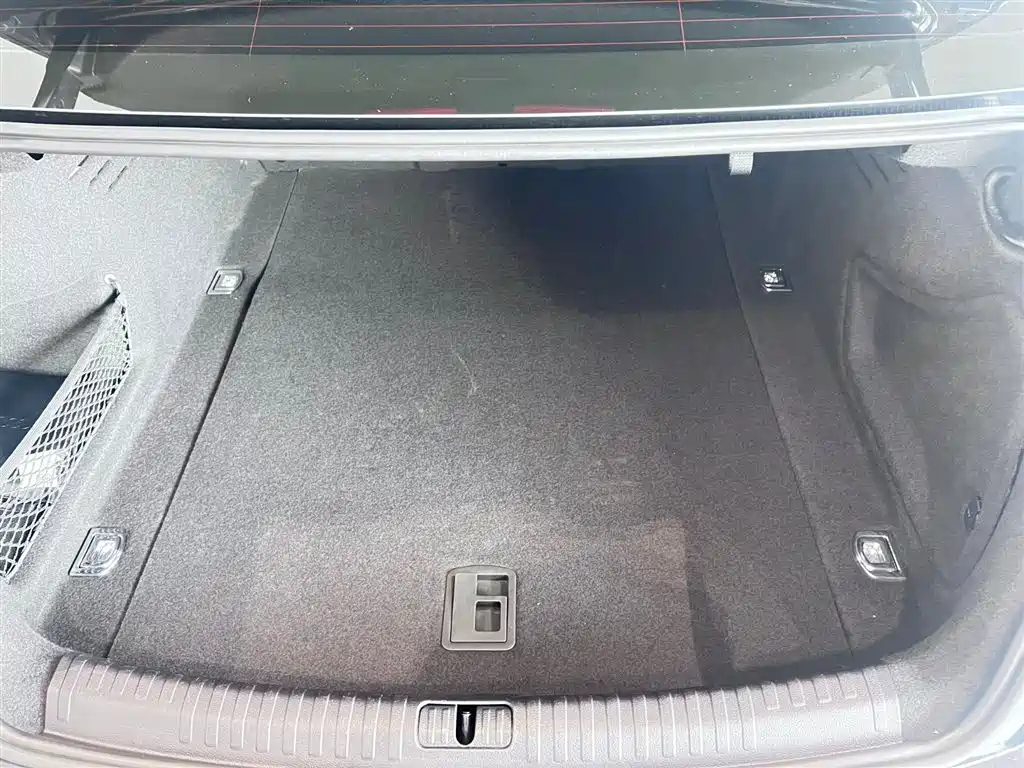 AUDI A6L 2021