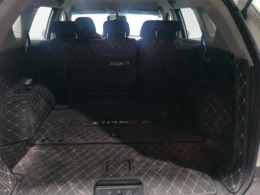 JETOUR X70 2019