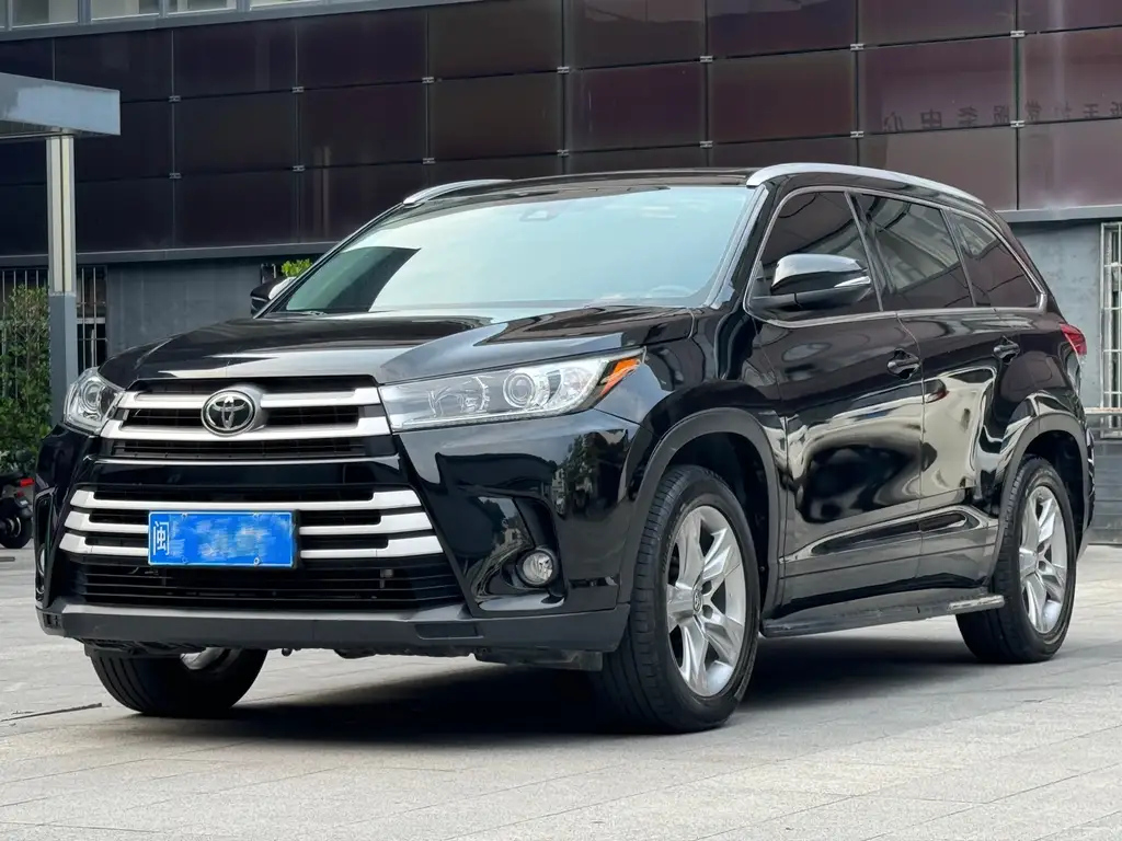 TOYOTA HIGHLANDER 2021