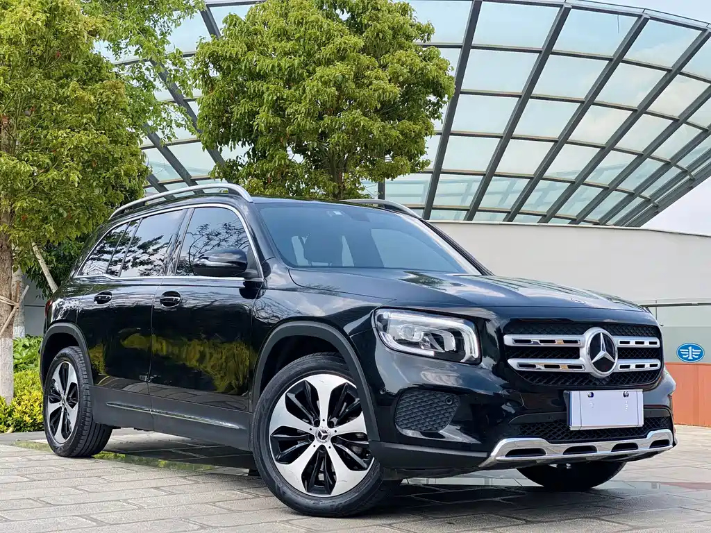 MERCEDES BENZ GLB 2022