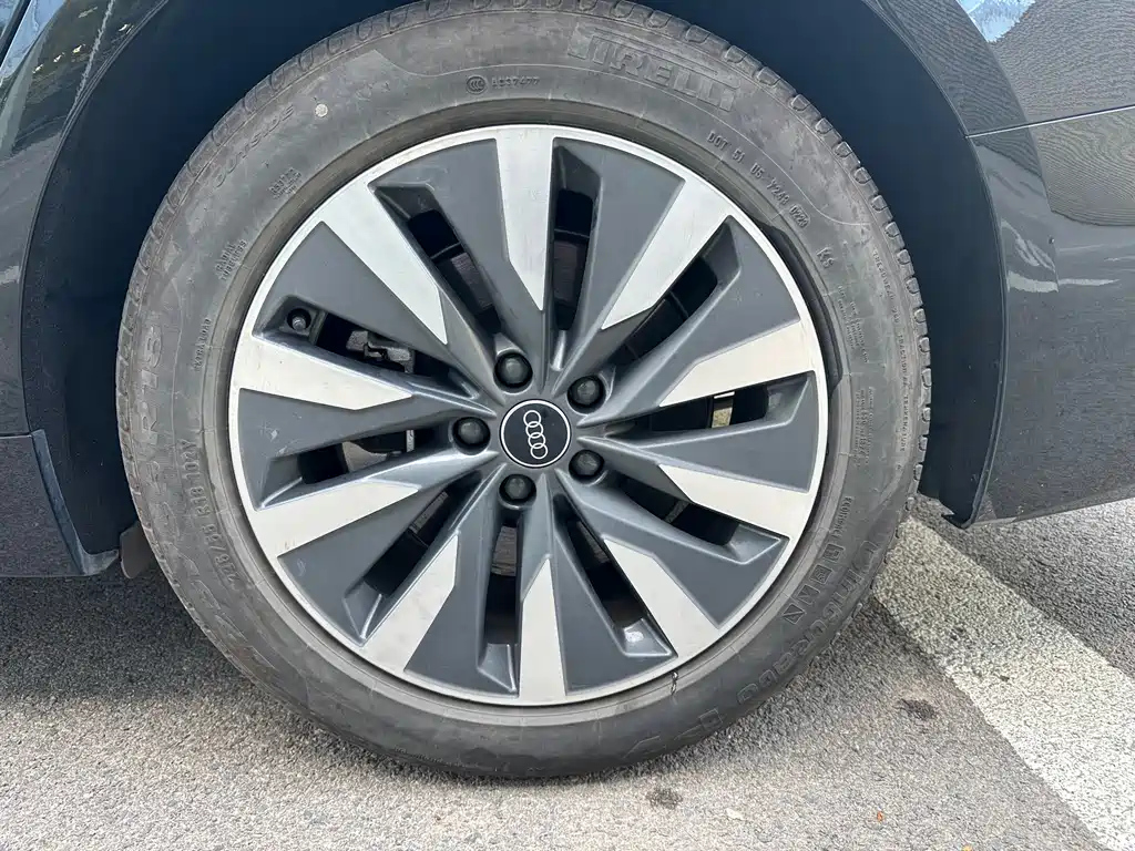 AUDI A6L 2023