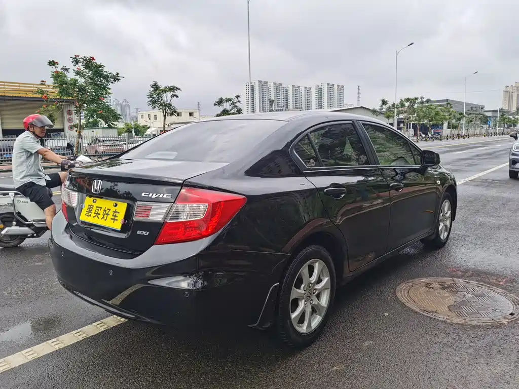HONDA CIVIC 2014