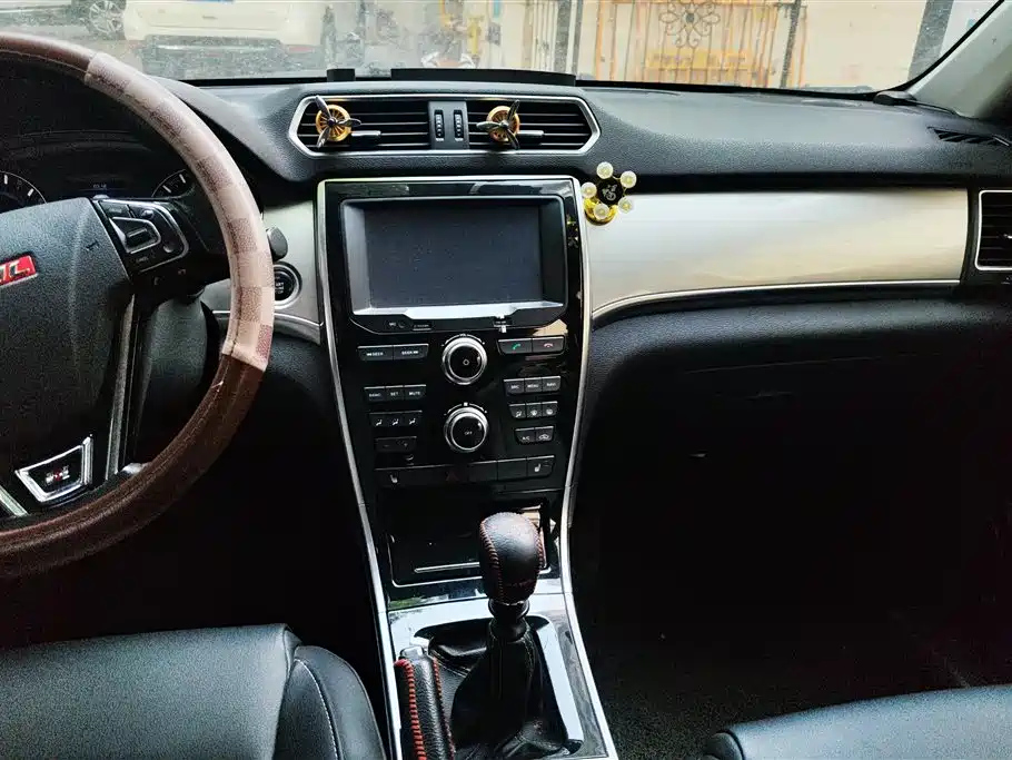 HAVAL H2 2014