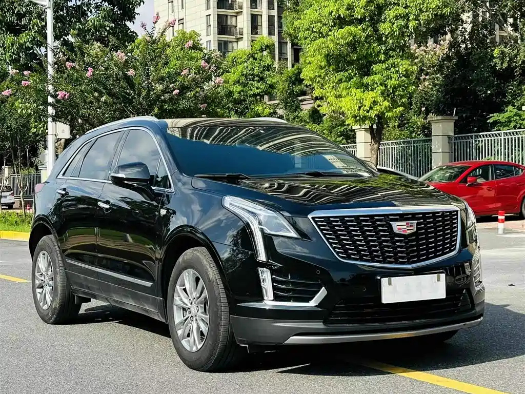 CADILLAC XT5 2021