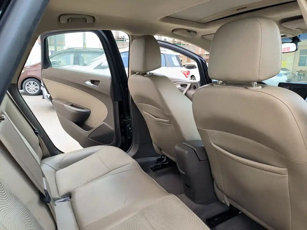 BUICK EXCELLE 2013