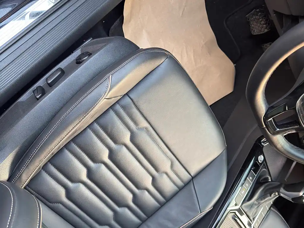 VOLKSWAGEN PASSAT 2020