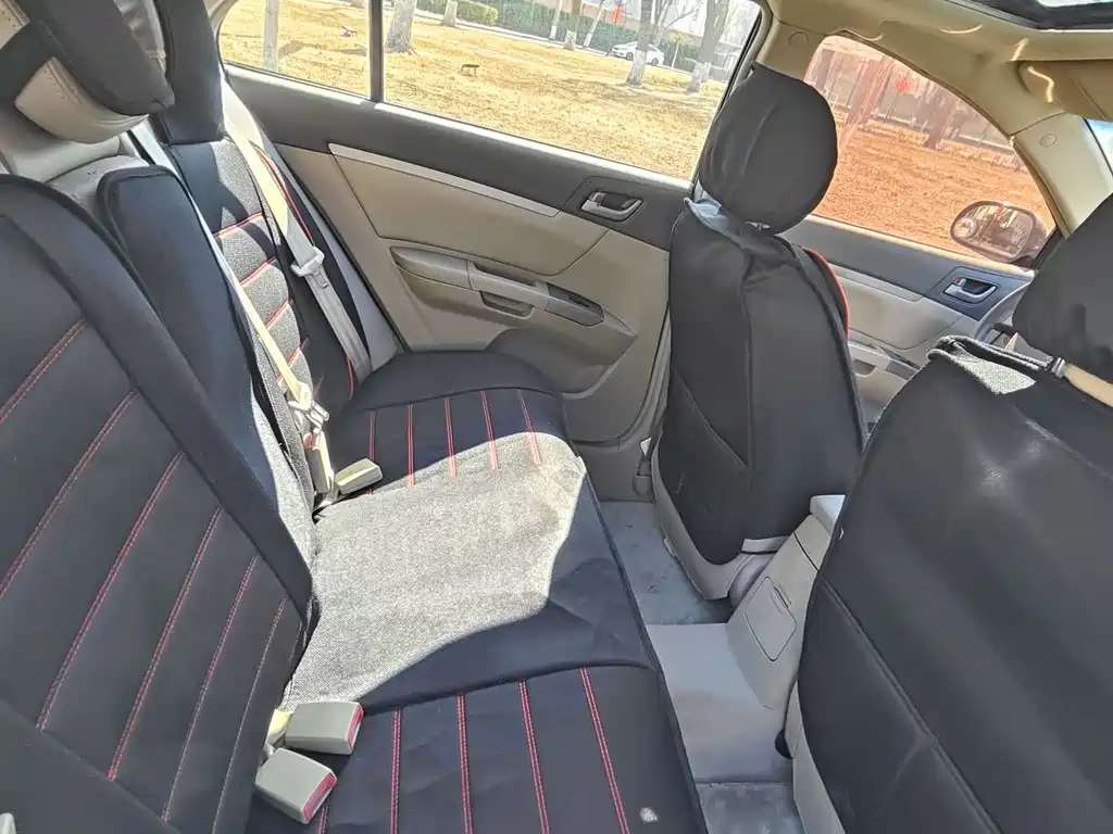 GEELY AUTO CLASSIC EMGRAND 2010