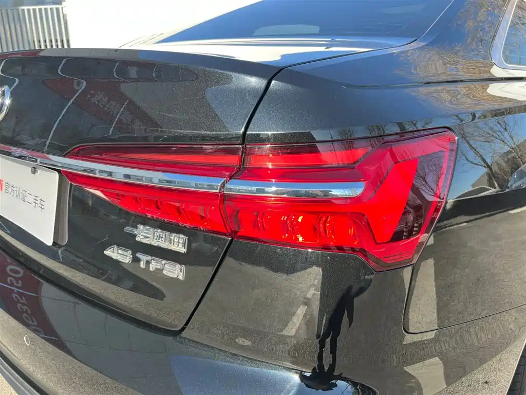 AUDI A6L 2021
