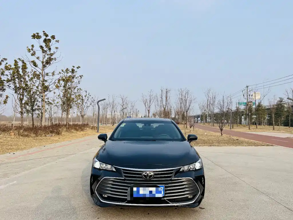 TOYOTA AVALON 2021