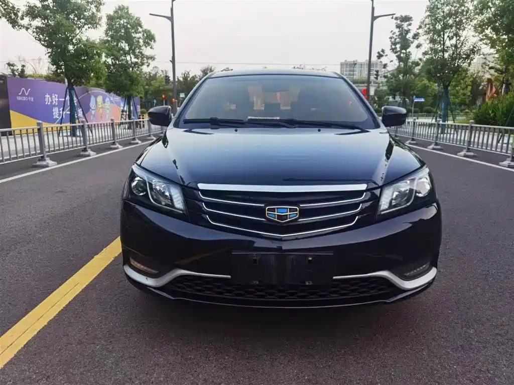 GEELY AUTO EMGRAND 2015