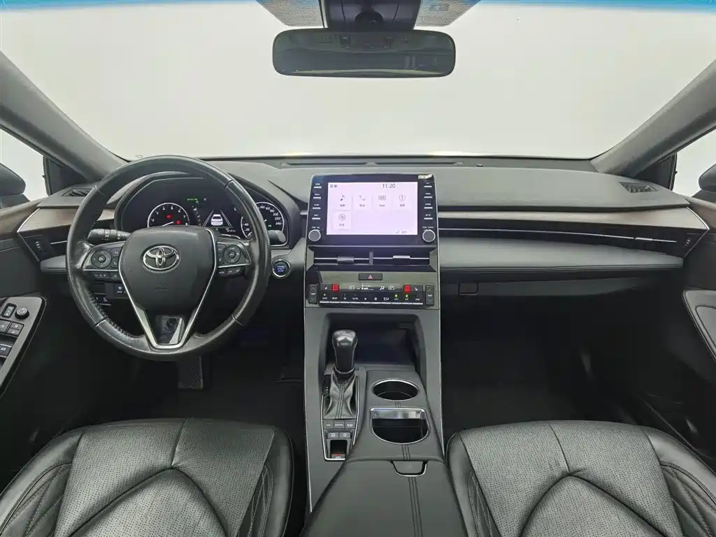 TOYOTA AVALON 2019