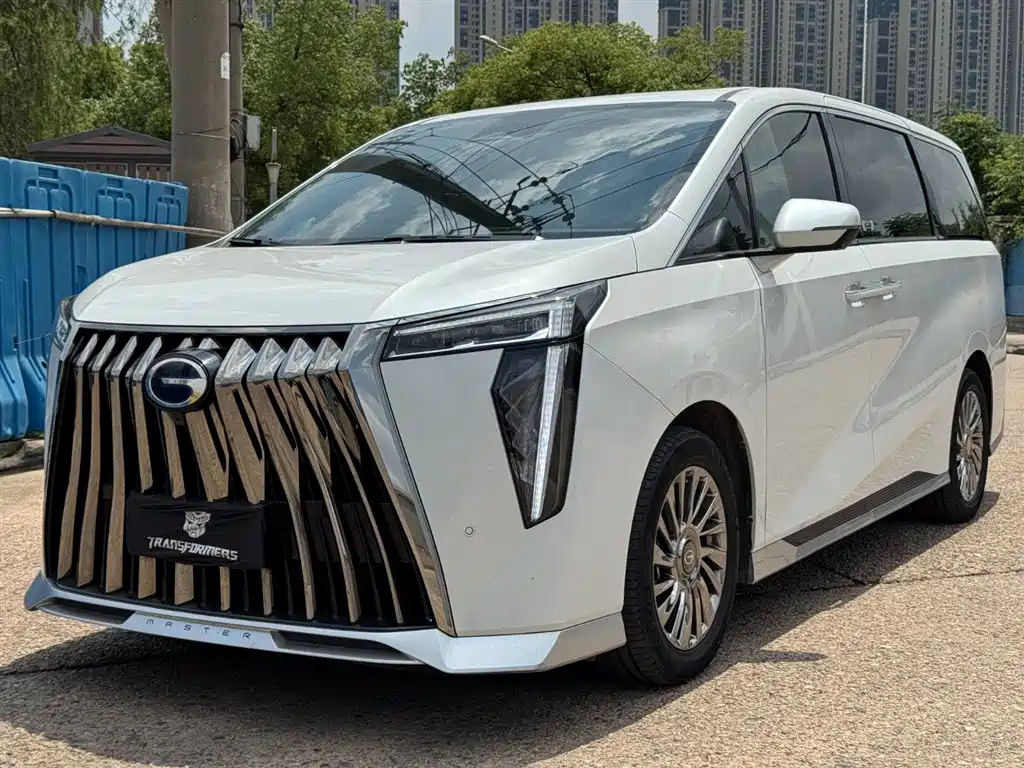 TRUMPCHI M8 2023
