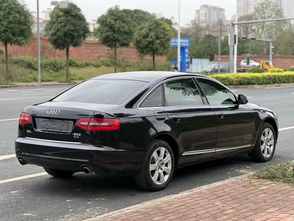 AUDI A6L 2011