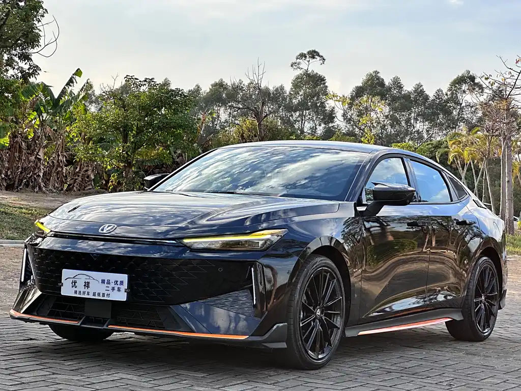 CHANGAN UNI-V 2024