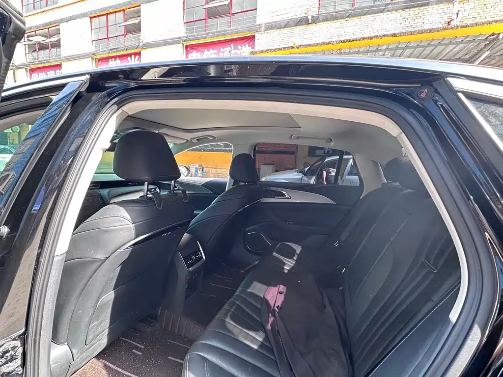 HONGQI H5 2023