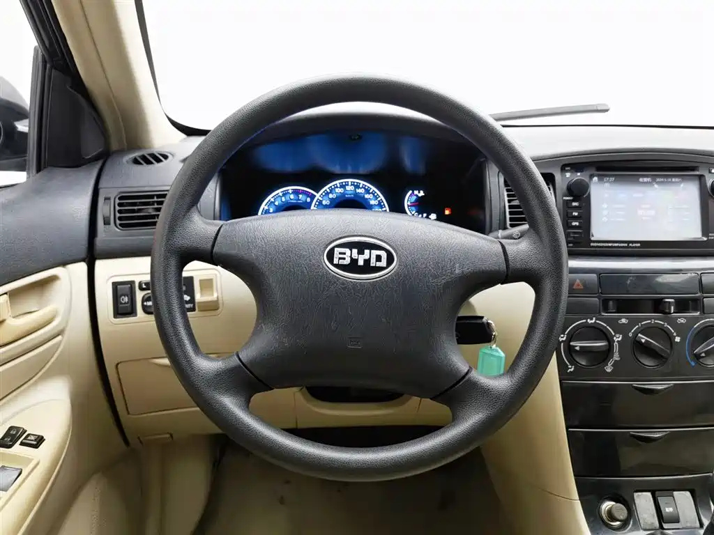 BYD F3 2015