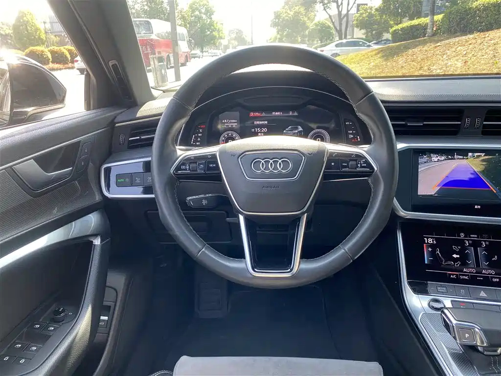 AUDI A6L 2021