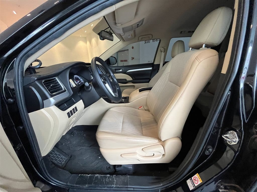 TOYOTA HIGHLANDER 2020
