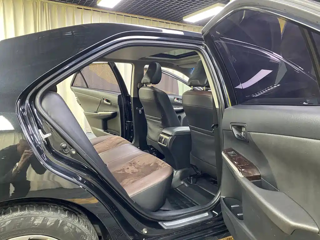 TOYOTA CAMRY 2017