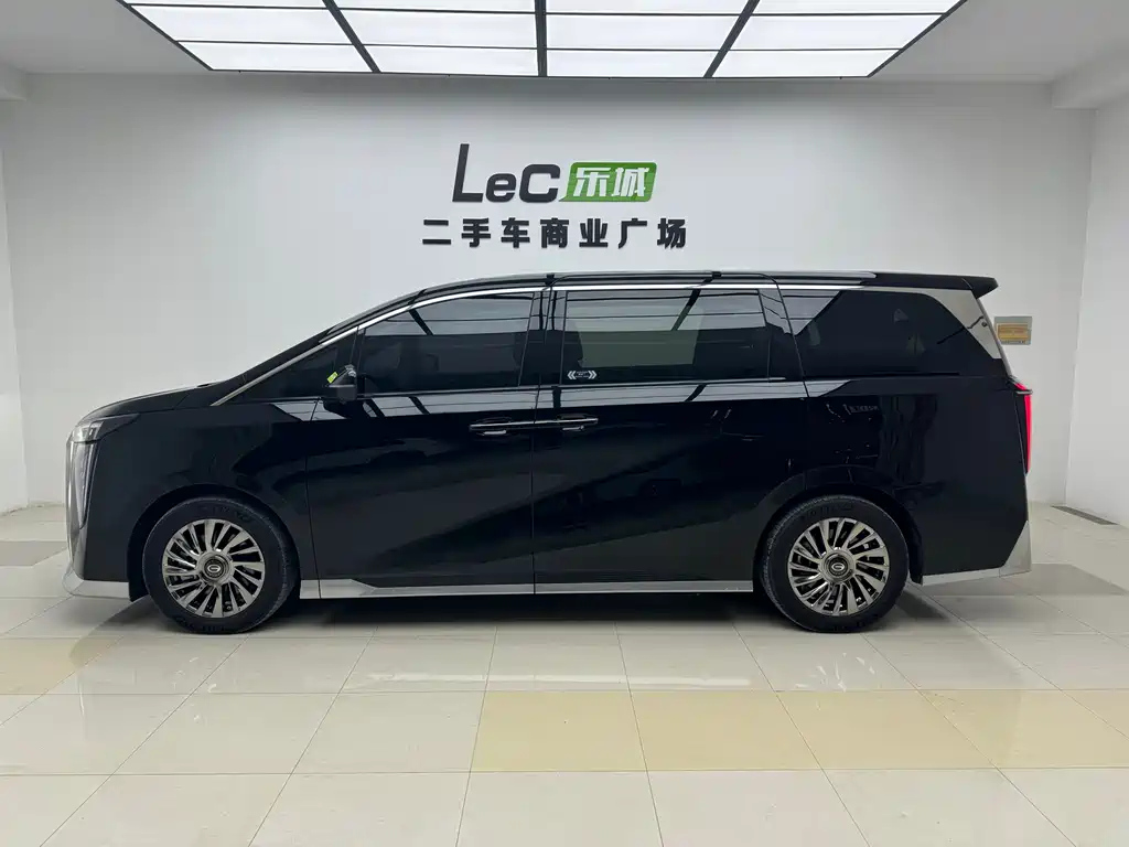 TRUMPCHI M8 2023