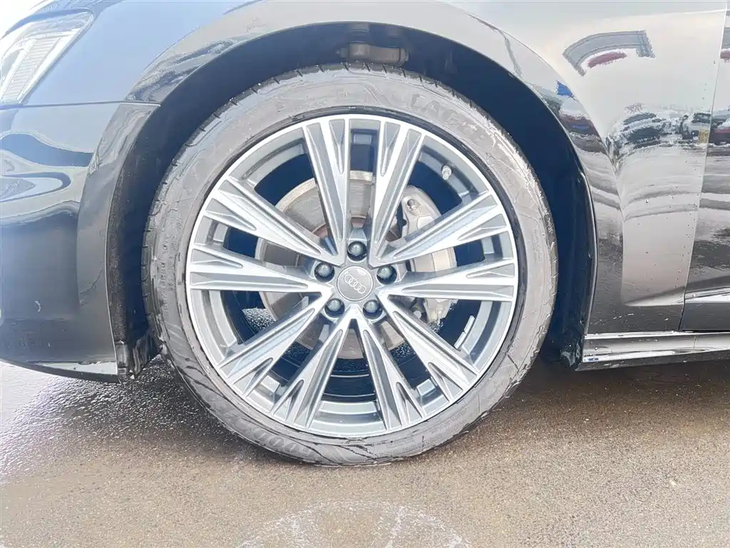 AUDI A6L 2021