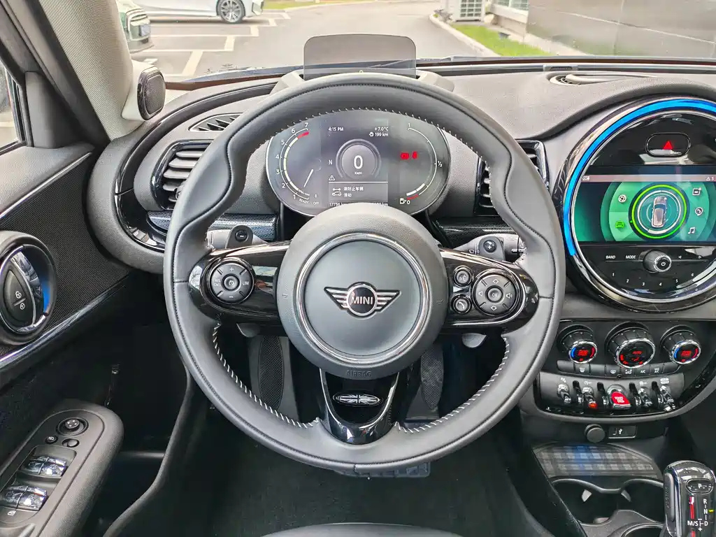 MINI CLUBMAN 2021
