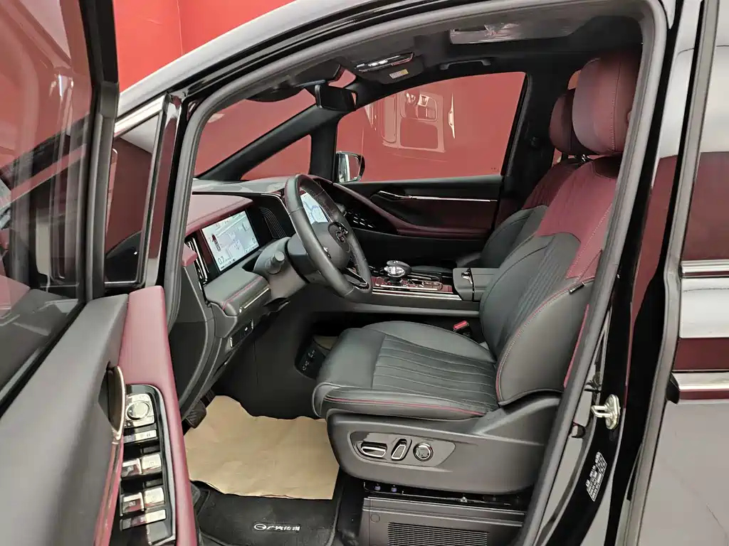 TRUMPCHI M8 2023