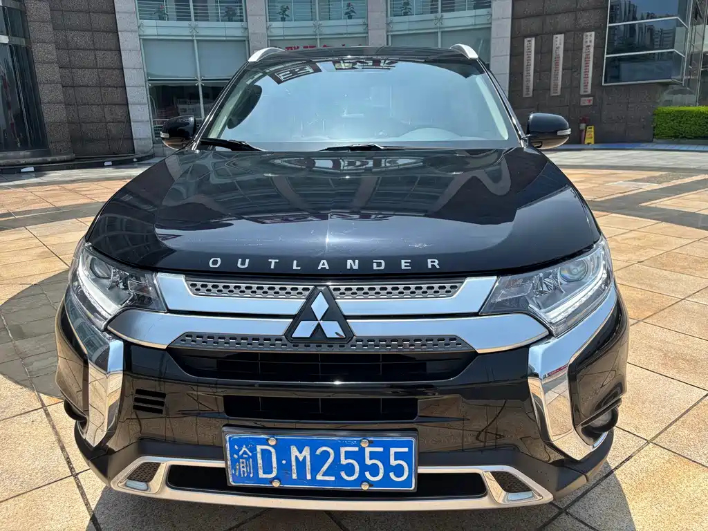 MITSUBISHI OUTLANDER 2019