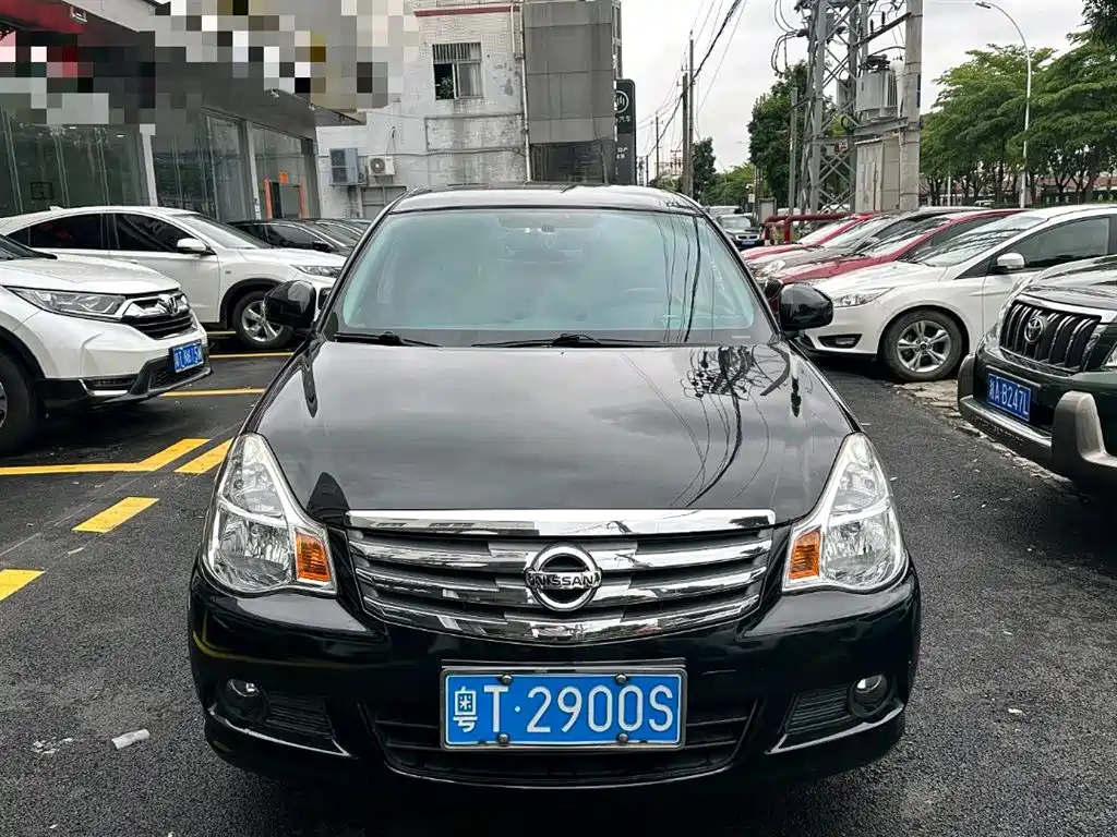 NISSAN SYLPHY 2017