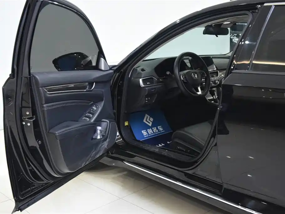 HONDA ACCORD 2022