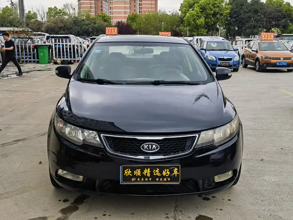 KIA FORTE 2011