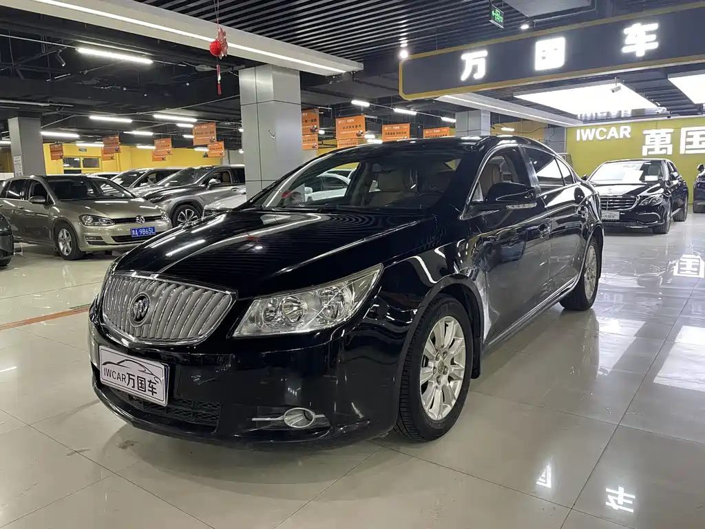 BUICK LACROSSE 2013