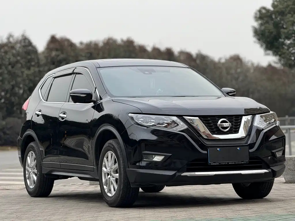 NISSAN X-TRAIL 2020