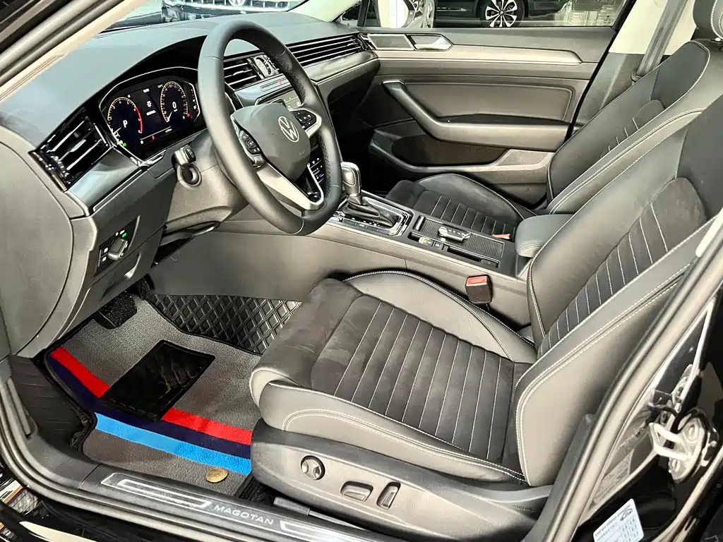 VOLKSWAGEN MAGOTAN 2022