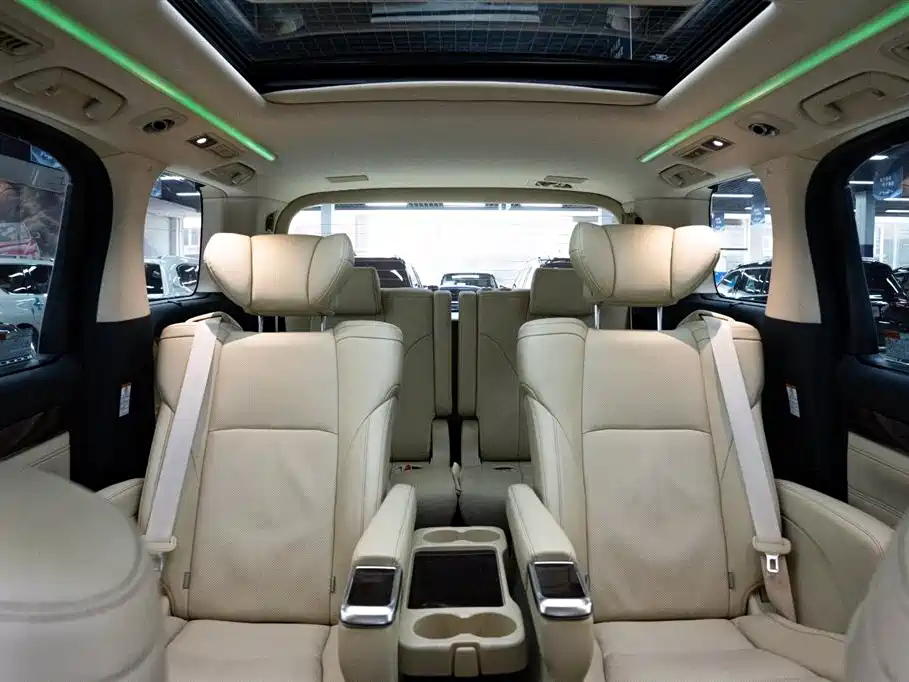 TOYOTA ALPHARD 2019