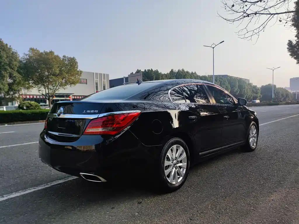 BUICK LACROSSE 2015