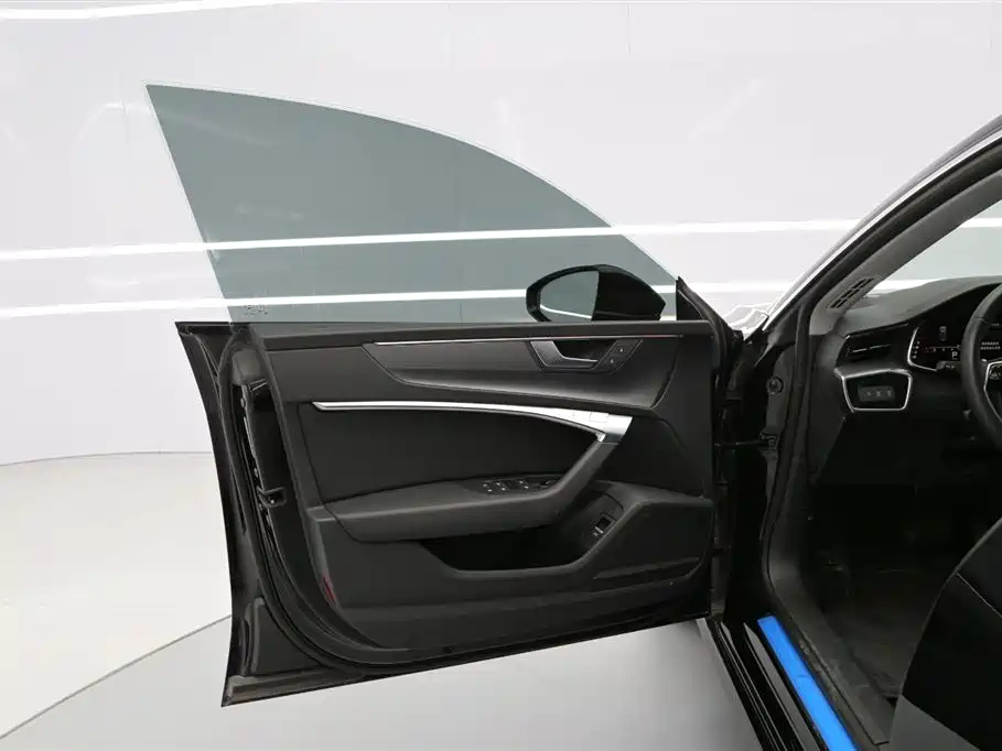 AUDI A7 2021