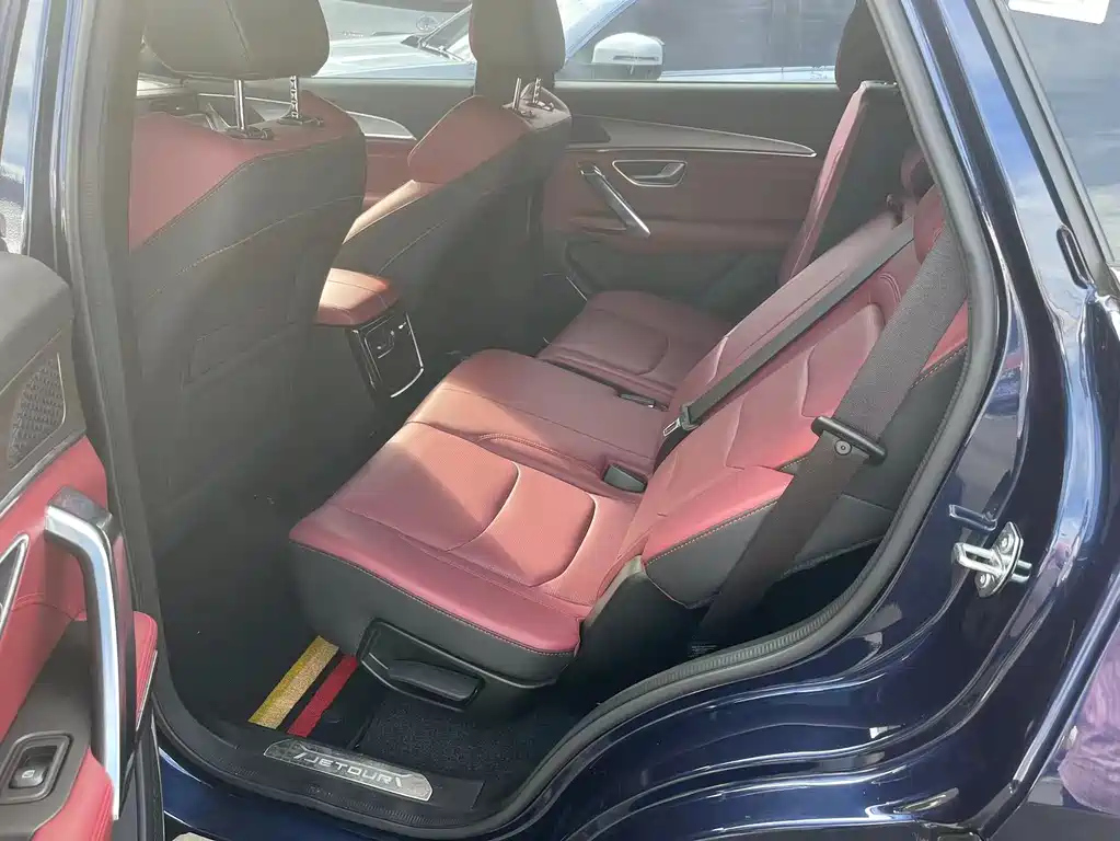 JETOUR X70 PLUS 2020